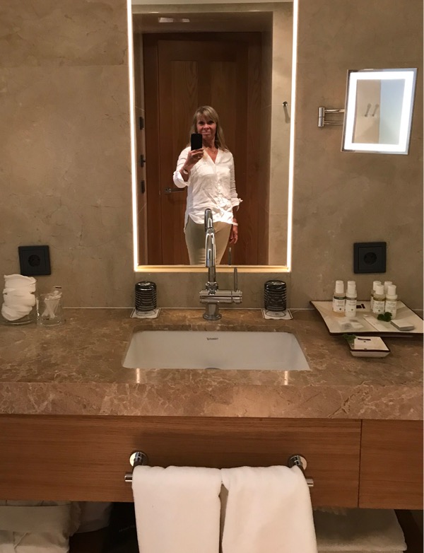 5 star hotel
