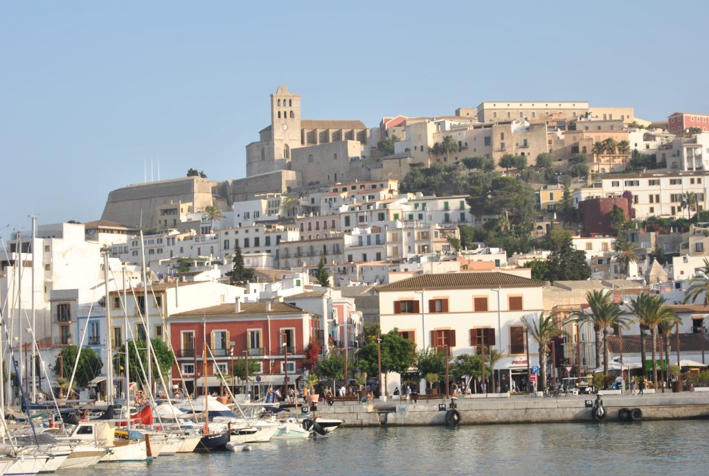 Ibiza och Formentera runt