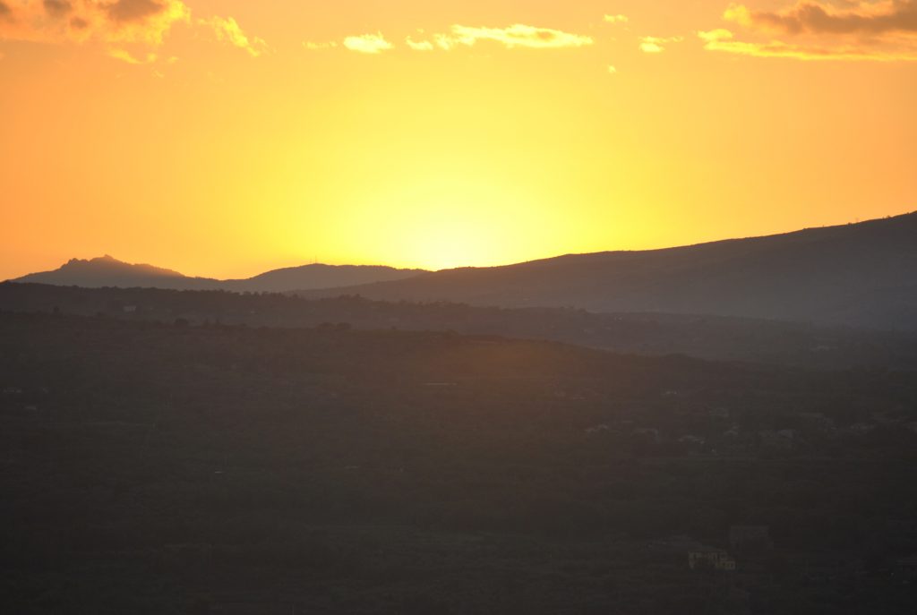 Reflektion nu när mörkret