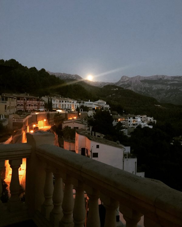 Mallorca öppnar upp